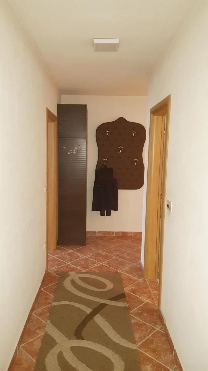 Welcoming In Prishtina Apartment Prishtine Bagian luar foto
