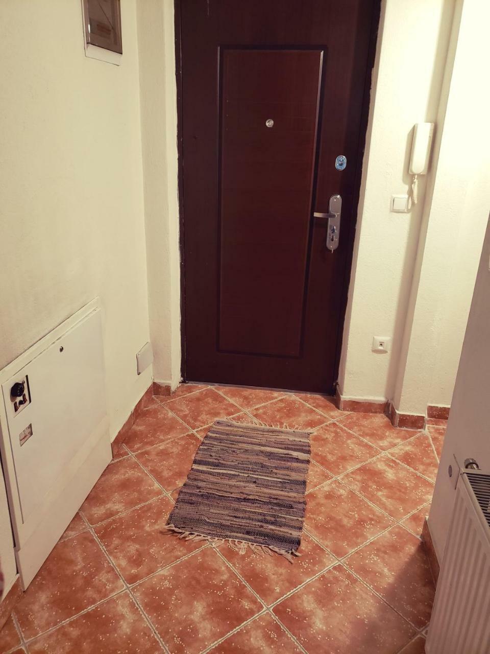 Welcoming In Prishtina Apartment Prishtine Bagian luar foto